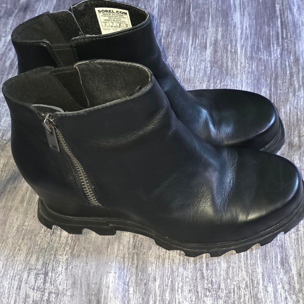 Sorel Joan of Arctic Next Wedge Black Leather Ankle Boots NL4372-010 Womens 9